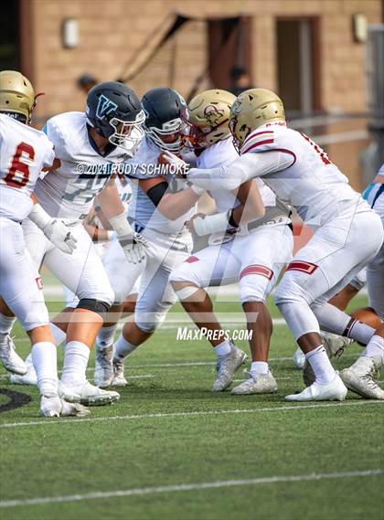 Thumbnail 2 in Oaks Christian vs. Valor Christian (Honor Bowl) photogallery.
