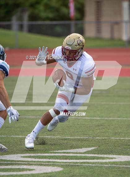 Thumbnail 3 in Oaks Christian vs. Valor Christian (Honor Bowl) photogallery.