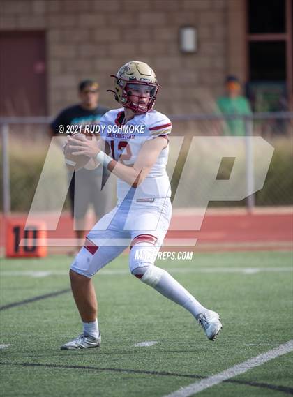Thumbnail 1 in Oaks Christian vs. Valor Christian (Honor Bowl) photogallery.