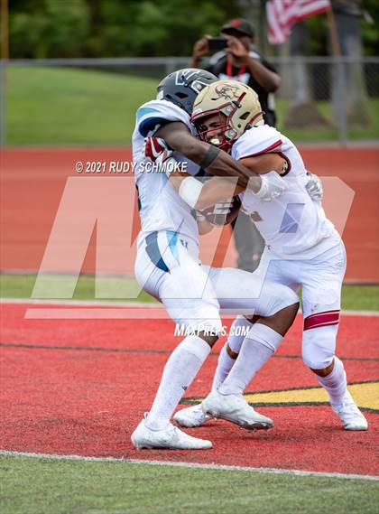 Thumbnail 1 in Oaks Christian vs. Valor Christian (Honor Bowl) photogallery.