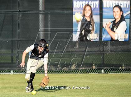 Thumbnail 2 in Creekview @ Royse City (UIL 5A Bi-District Playoff) photogallery.