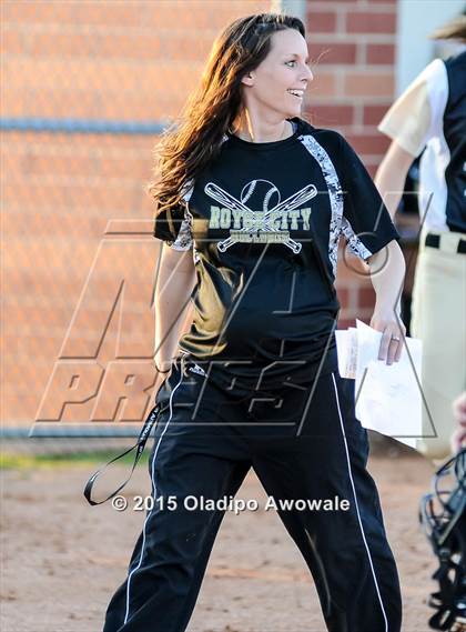 Thumbnail 2 in Creekview @ Royse City (UIL 5A Bi-District Playoff) photogallery.