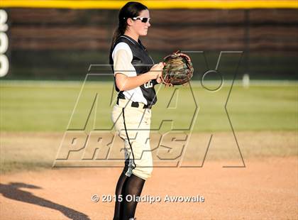 Thumbnail 2 in Creekview @ Royse City (UIL 5A Bi-District Playoff) photogallery.