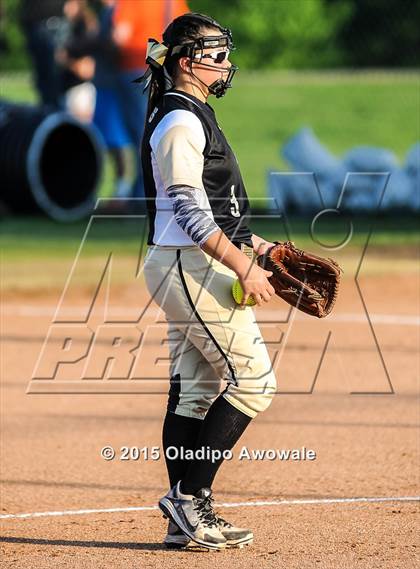Thumbnail 1 in Creekview @ Royse City (UIL 5A Bi-District Playoff) photogallery.