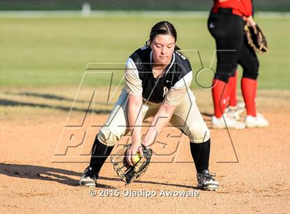 Thumbnail 3 in Creekview @ Royse City (UIL 5A Bi-District Playoff) photogallery.