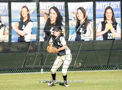 Thumbnail 1 in Creekview @ Royse City (UIL 5A Bi-District Playoff) photogallery.