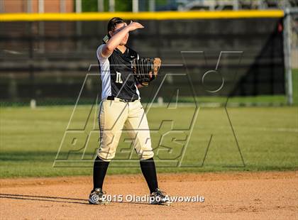 Thumbnail 2 in Creekview @ Royse City (UIL 5A Bi-District Playoff) photogallery.