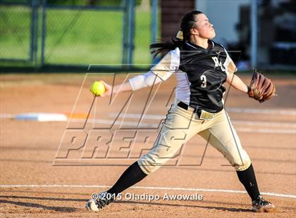Thumbnail 1 in Creekview @ Royse City (UIL 5A Bi-District Playoff) photogallery.