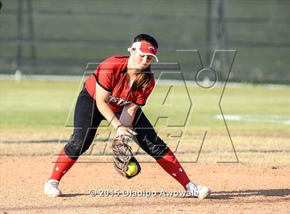 Thumbnail 1 in Creekview @ Royse City (UIL 5A Bi-District Playoff) photogallery.