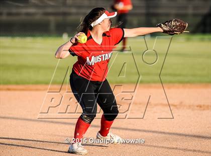 Thumbnail 2 in Creekview @ Royse City (UIL 5A Bi-District Playoff) photogallery.