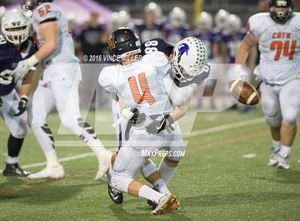 Thumbnail 1 in Monroe @ Sumner (WIAA 4A 1st Round) photogallery.
