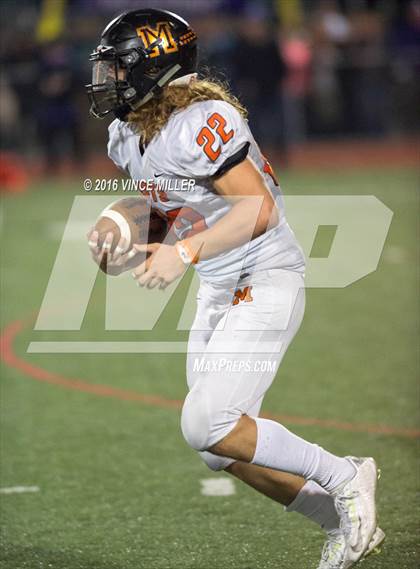 Thumbnail 1 in Monroe @ Sumner (WIAA 4A 1st Round) photogallery.