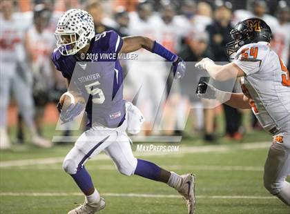 Thumbnail 3 in Monroe @ Sumner (WIAA 4A 1st Round) photogallery.