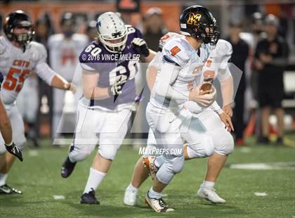 Thumbnail 2 in Monroe @ Sumner (WIAA 4A 1st Round) photogallery.