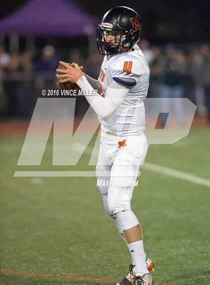 Thumbnail 3 in Monroe @ Sumner (WIAA 4A 1st Round) photogallery.