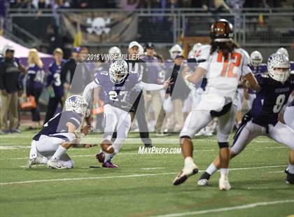 Thumbnail 3 in Monroe @ Sumner (WIAA 4A 1st Round) photogallery.