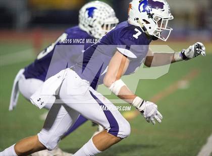 Thumbnail 3 in Monroe @ Sumner (WIAA 4A 1st Round) photogallery.