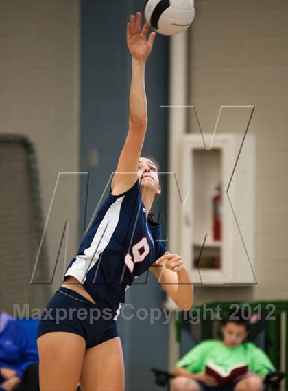 Thumbnail 1 in Notre Dame Academy vs Lincoln-Sudbury (Showcase of Champions Holyoke) photogallery.