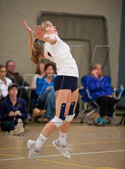 Thumbnail 3 in Notre Dame Academy vs Lincoln-Sudbury (Showcase of Champions Holyoke) photogallery.