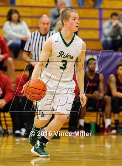 Thumbnail 3 in Port Angeles vs Sammamish (WIAA 2A WCD/SeaKing District playoffs) photogallery.
