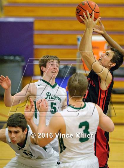 Thumbnail 3 in Port Angeles vs Sammamish (WIAA 2A WCD/SeaKing District playoffs) photogallery.