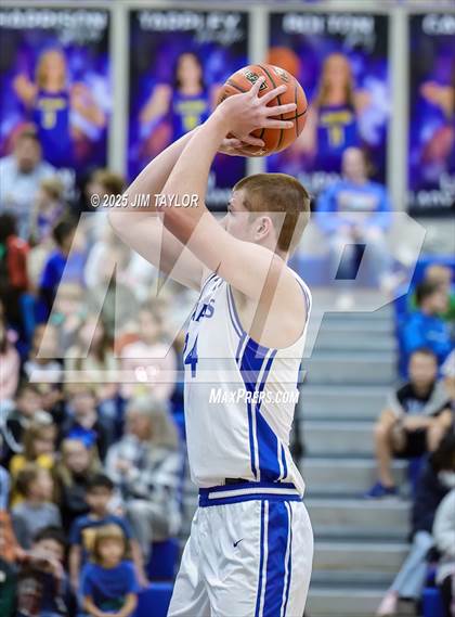 Thumbnail 1 in Tolar vs Lipan (Lipan HD Howard Classic) photogallery.