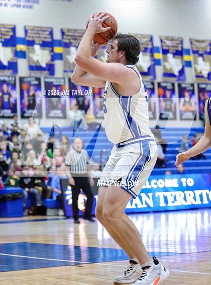 Thumbnail 1 in Tolar vs Lipan (Lipan HD Howard Classic) photogallery.