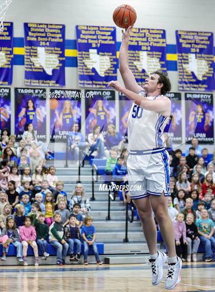 Thumbnail 1 in Tolar vs Lipan (Lipan HD Howard Classic) photogallery.