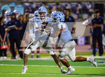 Thumbnail 3 in Camarillo @ Saugus photogallery.