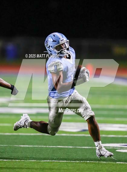 Thumbnail 1 in Camarillo @ Saugus photogallery.