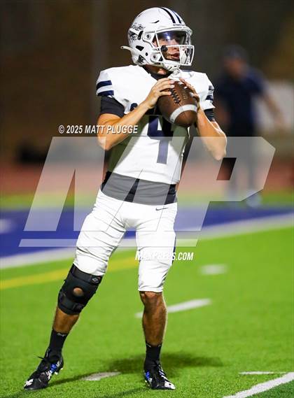 Thumbnail 1 in Camarillo @ Saugus photogallery.