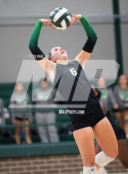 Thumbnail 1 in Brenham @ Rudder photogallery.