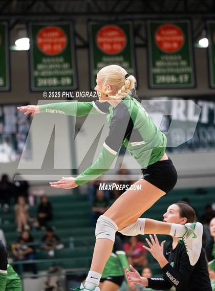 Thumbnail 1 in Brenham @ Rudder photogallery.