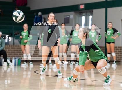 Thumbnail 1 in Brenham @ Rudder photogallery.