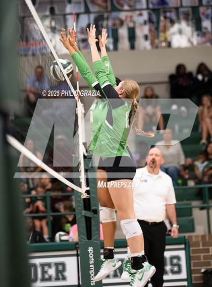 Thumbnail 2 in Brenham @ Rudder photogallery.