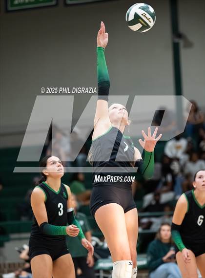 Thumbnail 1 in Brenham @ Rudder photogallery.