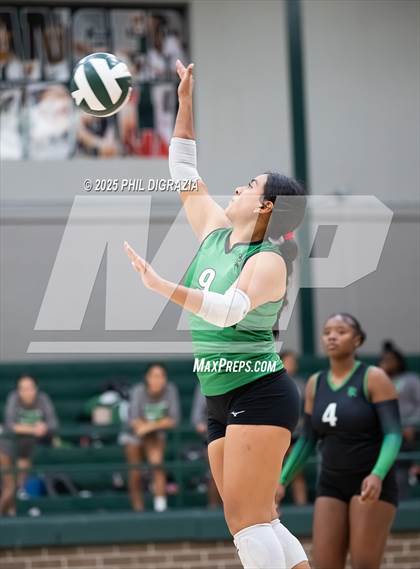 Thumbnail 3 in Brenham @ Rudder photogallery.
