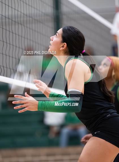 Thumbnail 3 in Brenham @ Rudder photogallery.