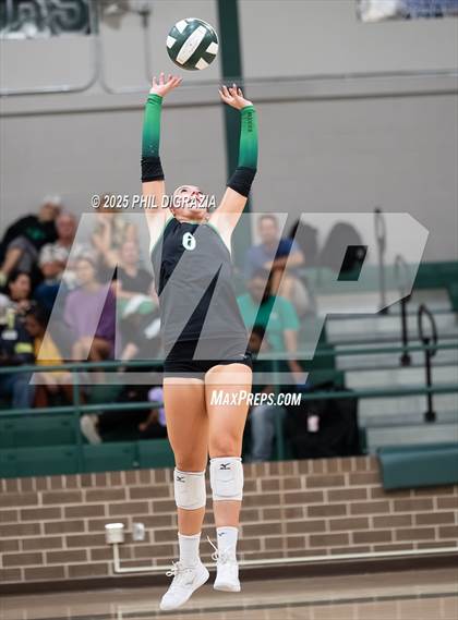 Thumbnail 3 in Brenham @ Rudder photogallery.