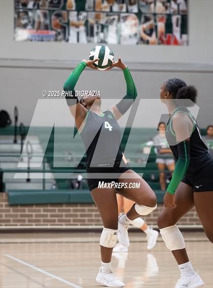 Thumbnail 2 in Brenham @ Rudder photogallery.
