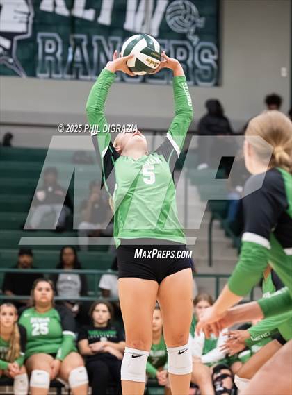 Thumbnail 3 in Brenham @ Rudder photogallery.