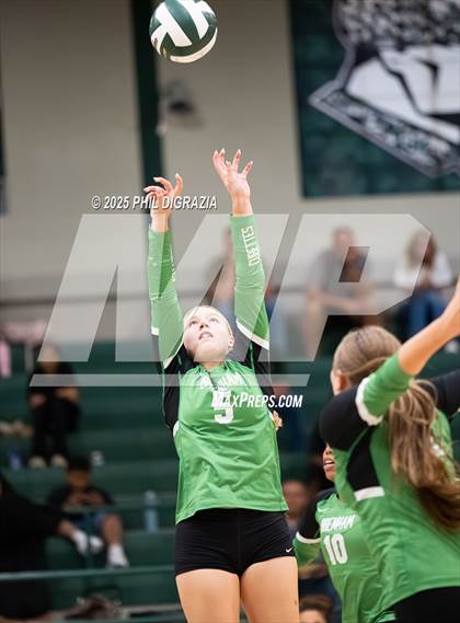 Thumbnail 2 in Brenham @ Rudder photogallery.
