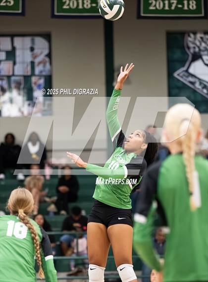 Thumbnail 3 in Brenham @ Rudder photogallery.