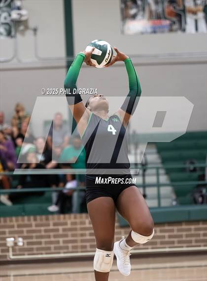 Thumbnail 1 in Brenham @ Rudder photogallery.