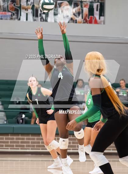Thumbnail 2 in Brenham @ Rudder photogallery.