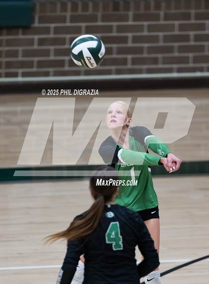 Thumbnail 1 in Brenham @ Rudder photogallery.