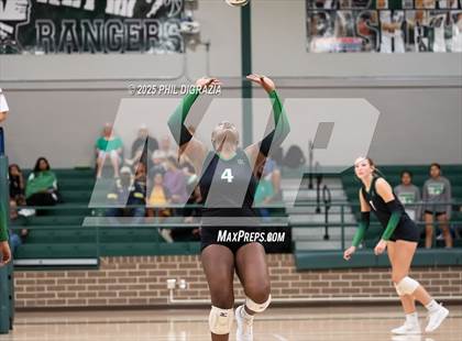 Thumbnail 1 in Brenham @ Rudder photogallery.