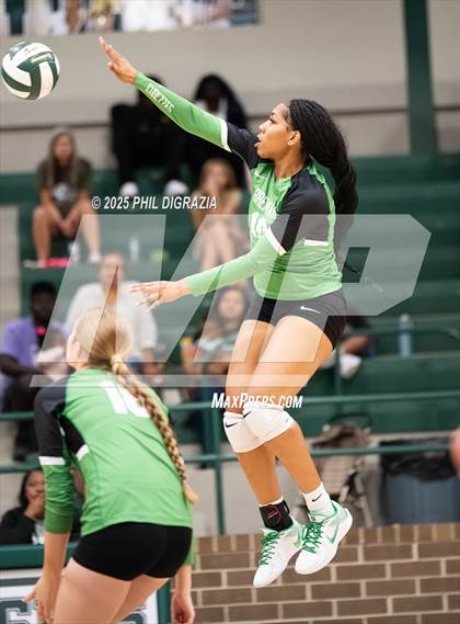 Thumbnail 2 in Brenham @ Rudder photogallery.