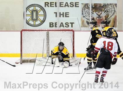 Thumbnail 2 in Oakville vs Chaminade (Challenge Cup Playoffs Round 1) photogallery.