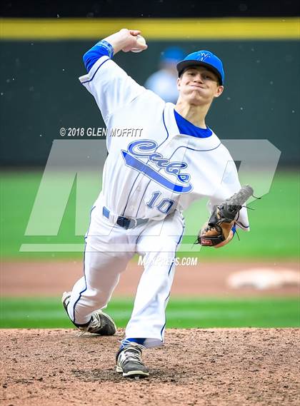 Thumbnail 2 in Auburn Riverside vs. Sedro-Woolley photogallery.